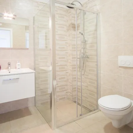 With A Private Pool, Enchanting View, - By Traveler Tourist Agency Id 2122 Apartmán *