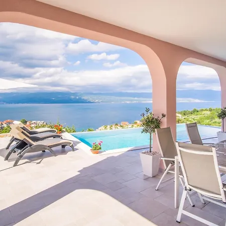 With A Private Pool, Enchanting View, - By Traveler Tourist Agency Id 2122 * Vrbnik (Primorje-Gorski Kotar)
