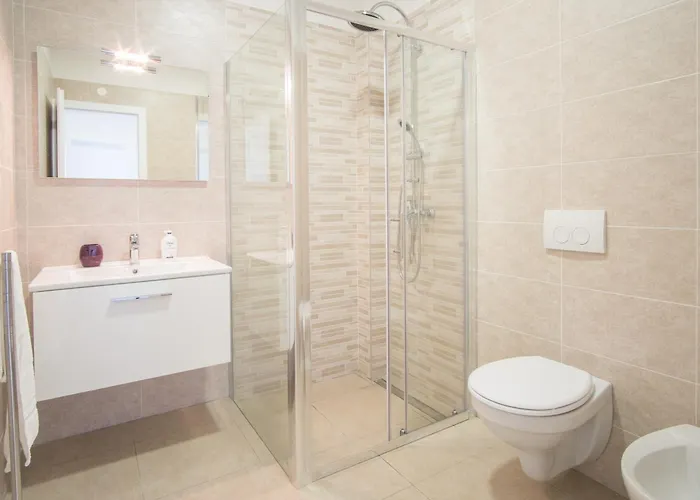 With A Private Pool, Enchanting View, - By Traveler Tourist Agency Id 2122 Daire *